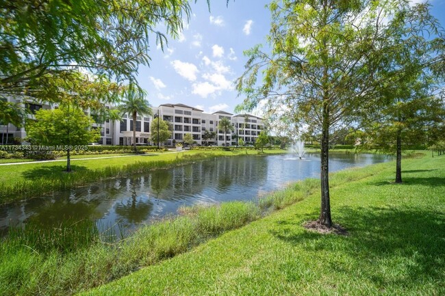 Building Photo - 3333 Central Gardens Cir