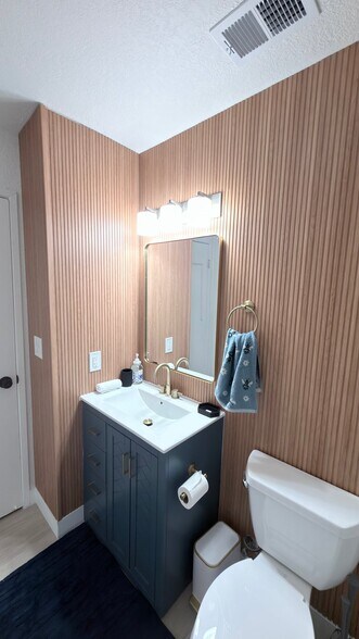 Building Photo - 6374 Porterfield Ct