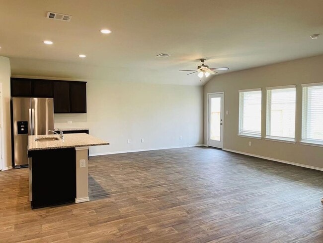 Building Photo - 4438 Salerno Gulf Wy