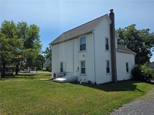 Building Photo - 5166 Springmill Rd