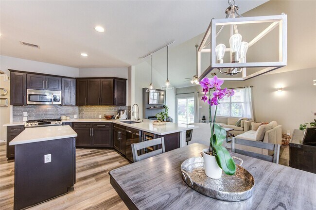 Building Photo - 26614 Becker Pines Ln