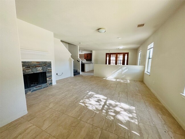 Building Photo - 6602 Providence View Ln