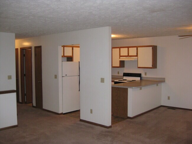 Building Photo - 2301-2307 SW 19
