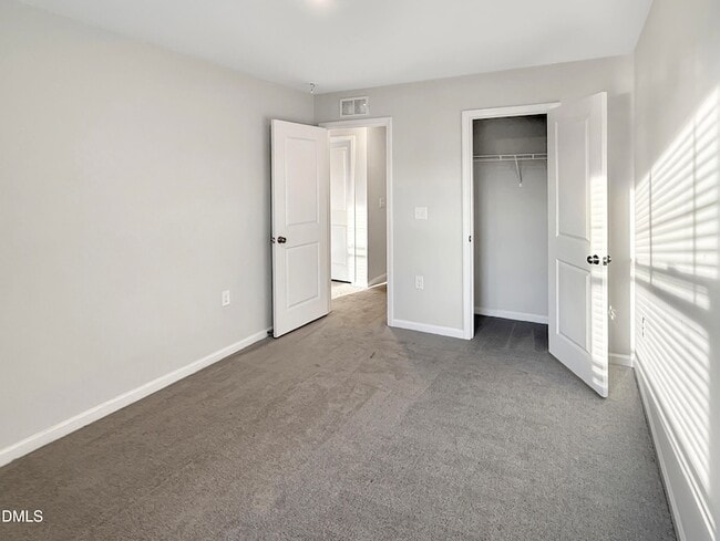 Building Photo - 1753 Aspen River Ln
