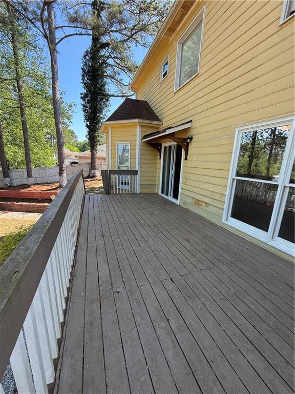 Building Photo - 2215 Mint Julep Ct