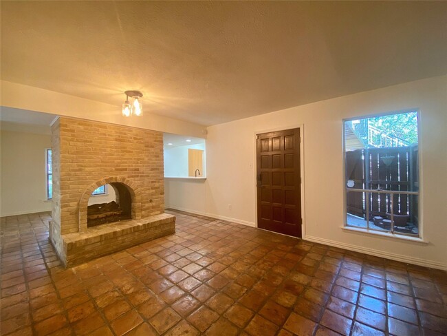 Primary Photo - 5916 Birchbrook Dr
