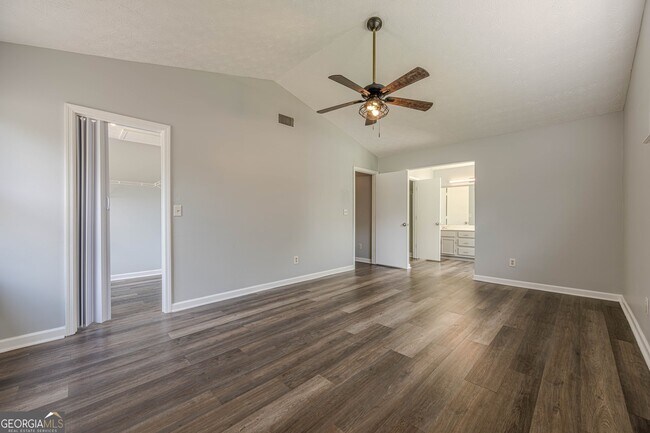 Building Photo - 5458 Winslow Crossing N