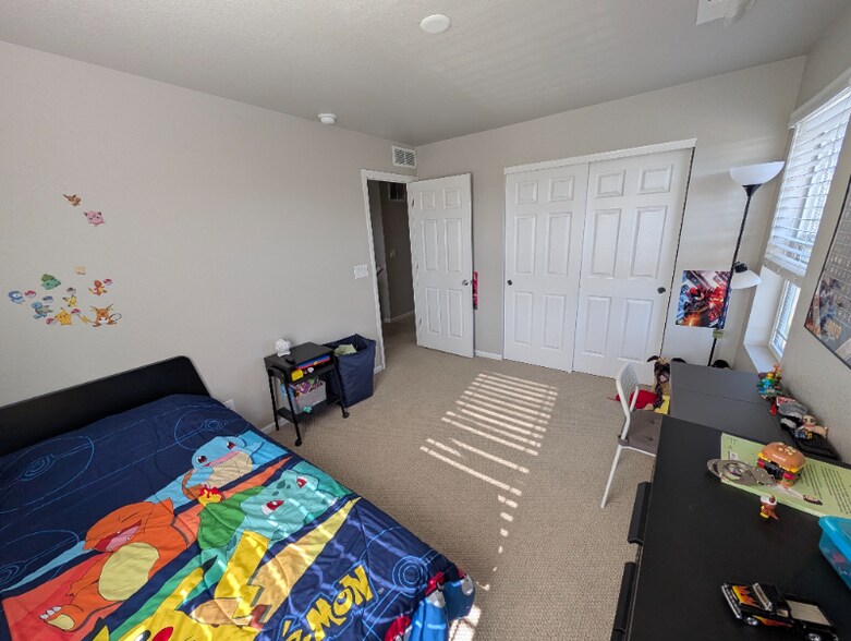 Building Photo - 8183 S Trails Edge Ct