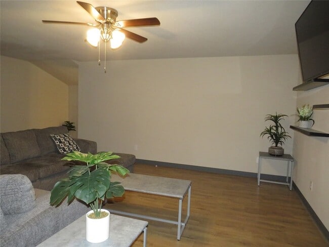 Building Photo - 12069 Joyce Ln