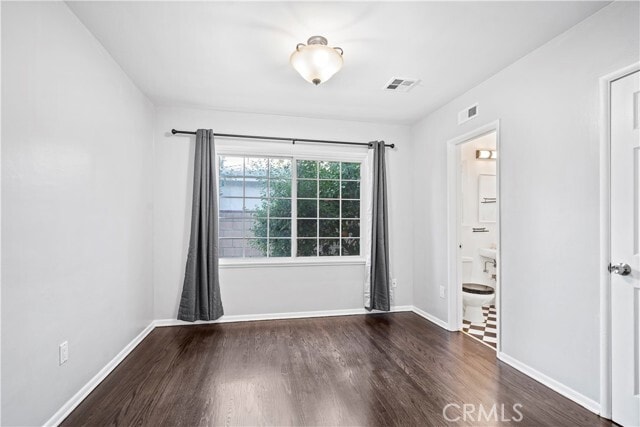 Building Photo - 7721 Oakdale Ave