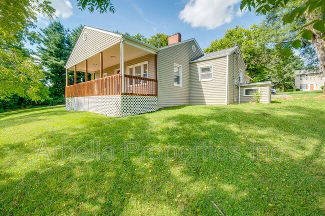 Building Photo - 2637 US-11W