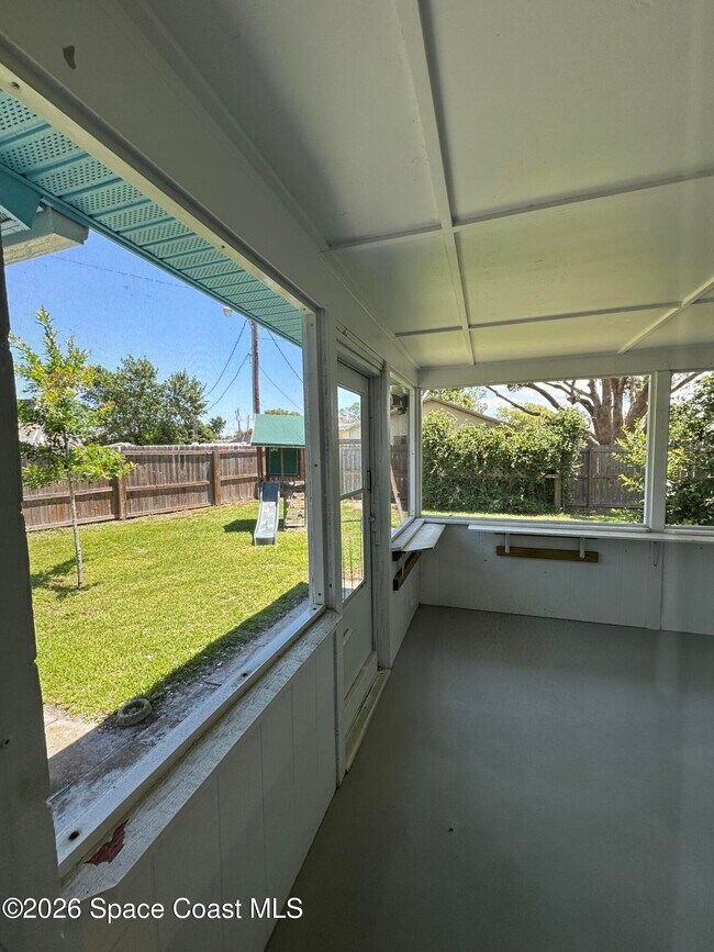 Building Photo - 3535 Nicklaus Dr