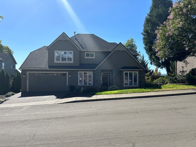 Primary Photo - 10630 SW Kable St