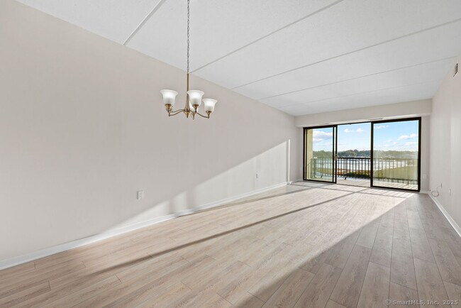 Building Photo - 100 Seaview Ave