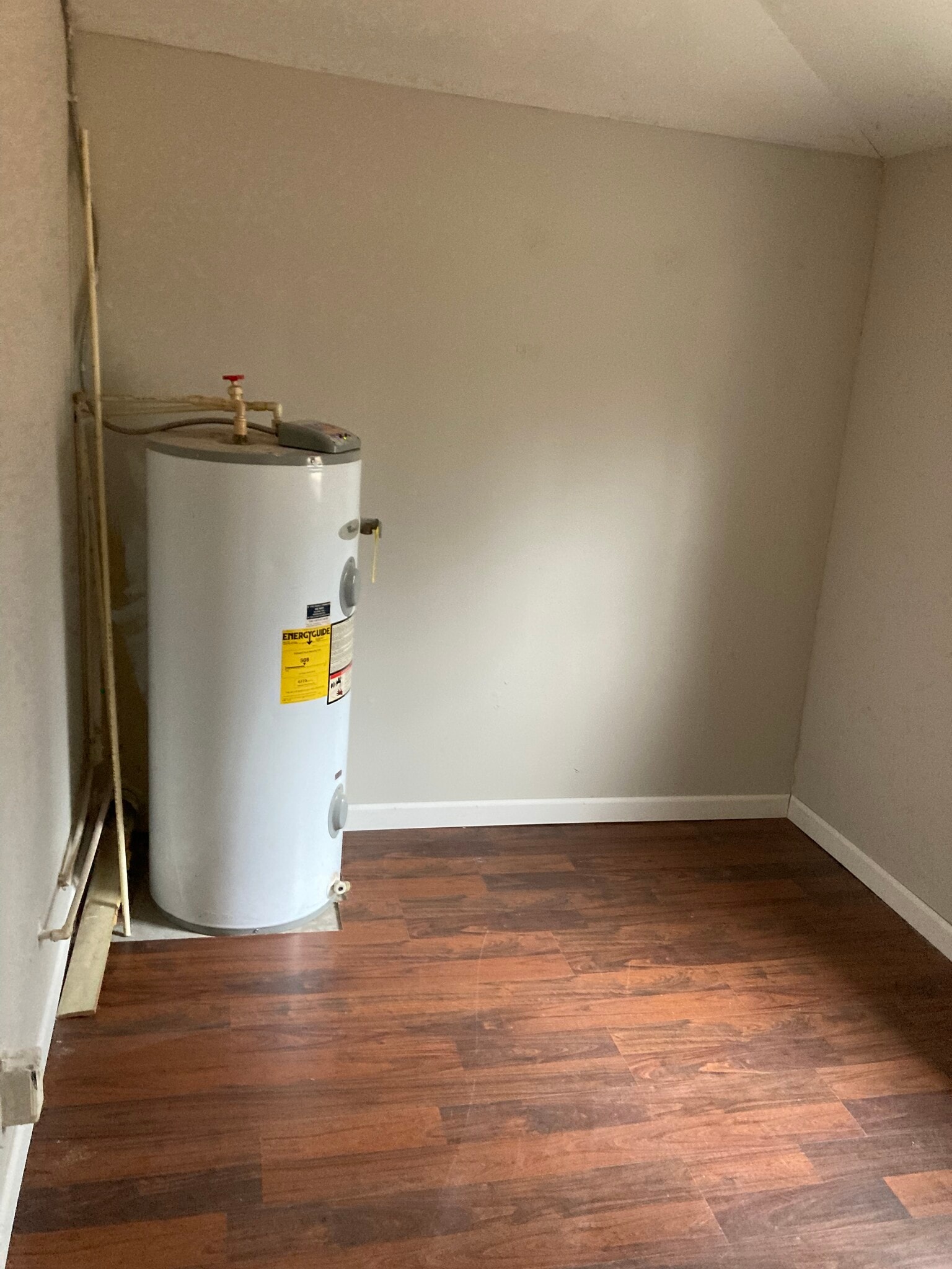 Building Photo - 173 Richardson St