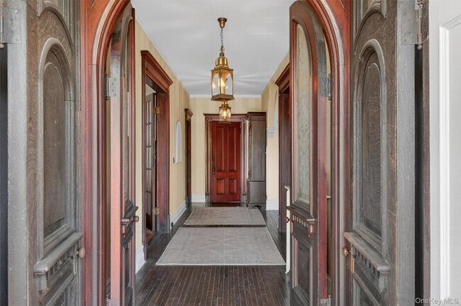 Building Photo - 130 Depew St