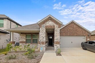 Building Photo - 2110 Colt Ct