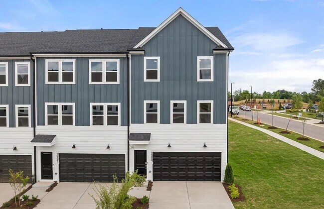 Building Photo - 1620 Tamarisk Ln