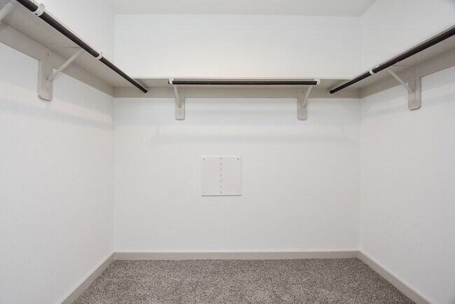 Building Photo - 7827 Sleek Flock Ln