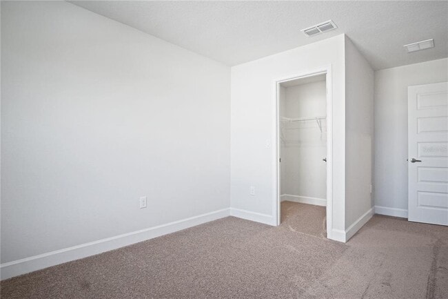 Building Photo - 1501 Leamington Ln