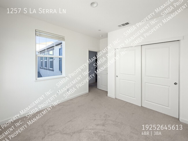 Building Photo - 1257 La Sera Ln