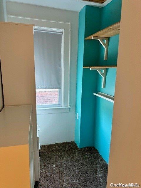 Building Photo - 11 Valley Rd