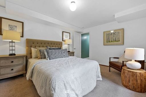 Building Photo - **Free July Rent** Oversized 4 Bedroom 3 B...
