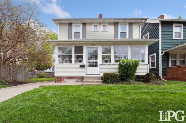 Building Photo - 4217 Asbury Dr