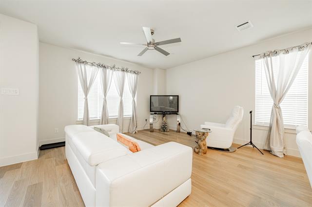 Building Photo - 1416 Solterra Blvd