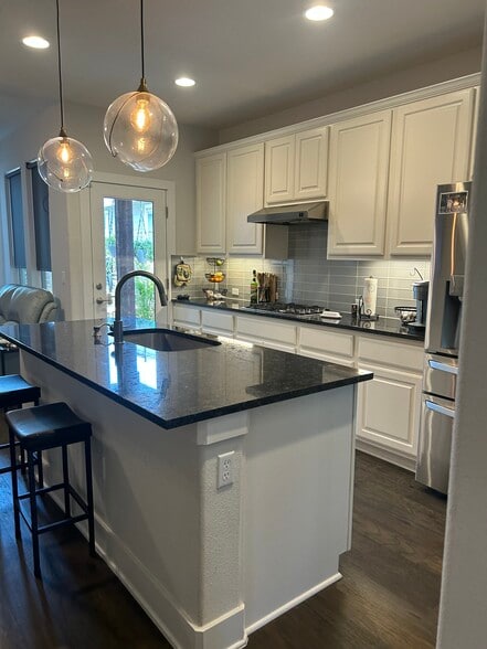 Shared Kitchen - 9126 Cattle Baron Path