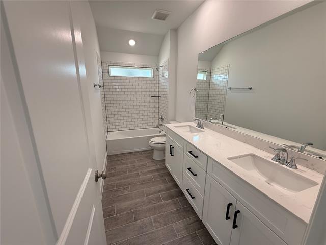 Building Photo - 2734 Island Palm Ct