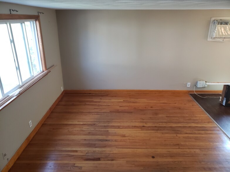 Building Photo - 71 Ranger Rd