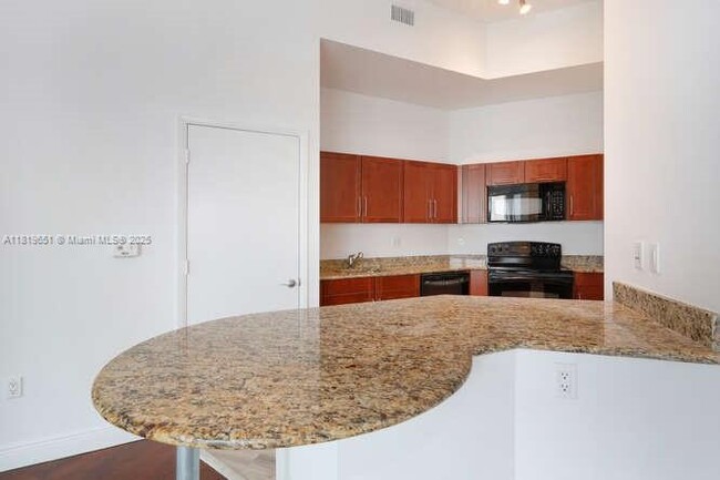 Building Photo - 7280 SW 90th St