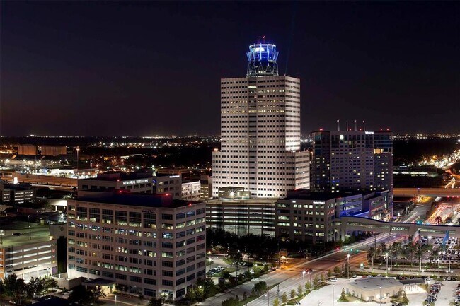 Building Photo - 10203 Beekman Pl Dr