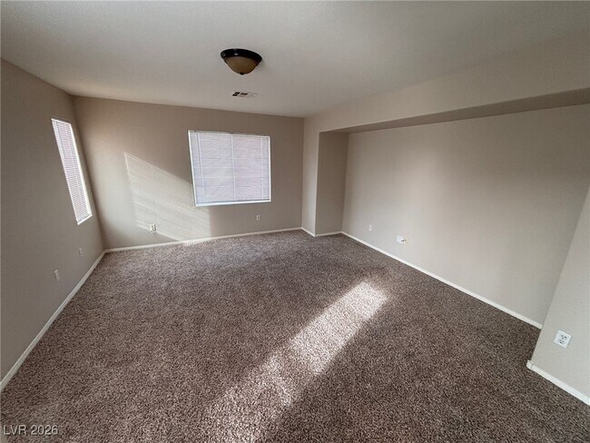 Building Photo - 2287 Red Bud St