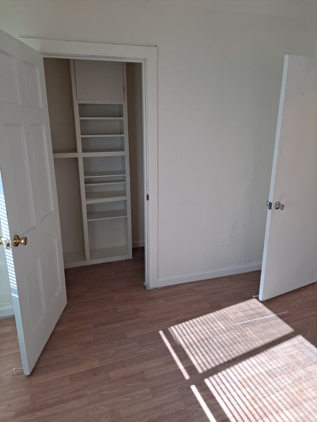 Building Photo - Block 11 Lot 12