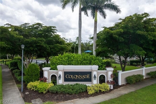 Building Photo - 9999 Chiana Cir