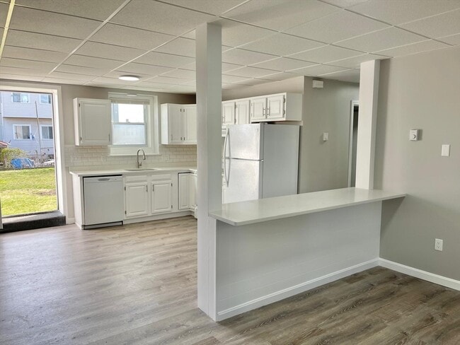 Building Photo - 133 Bellingham St