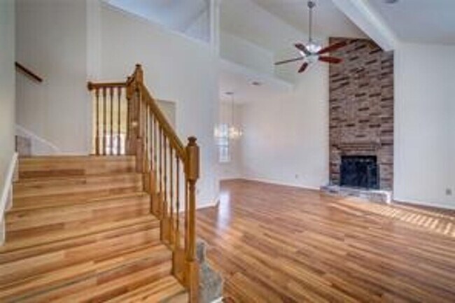 Building Photo - Quiet Rowlett Gem with High Ceilings & Private Backyard