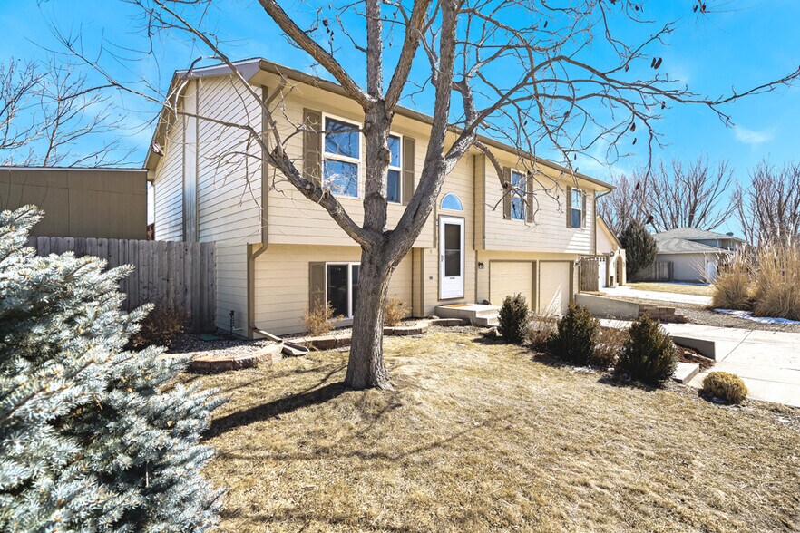 Building Photo - 500 Broadview Dr