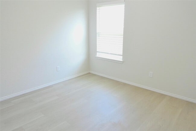 Building Photo - 3107 Andlor Hills Dr