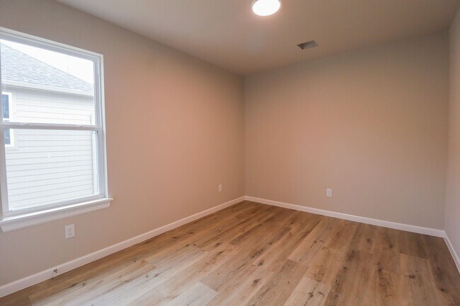 Building Photo - New Construction | 3 Bedroom | 2.5 Bathroom | Sand Springs