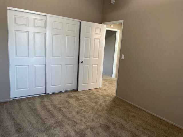 Building Photo - 788 W 18th St