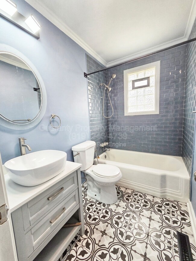 Building Photo - 1002 Southerlund Rd