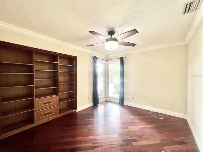 Building Photo - 4388 13th Way NE