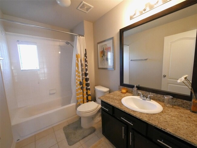 Building Photo - 20715 White Hyacinth Dr