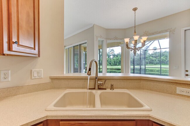 Building Photo - Lake  & Golf Course View Home in North Hampton