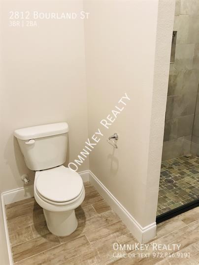 Building Photo - 2812 Bourland St