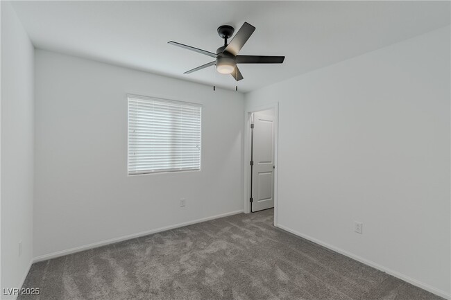 Building Photo - 7341 Legacy Pt St