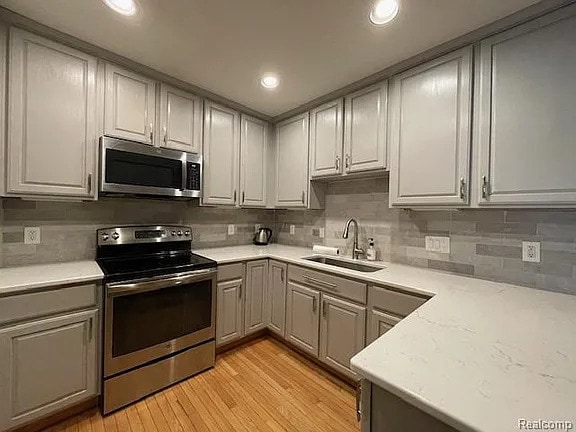 Building Photo - 158 Tiffany Ln